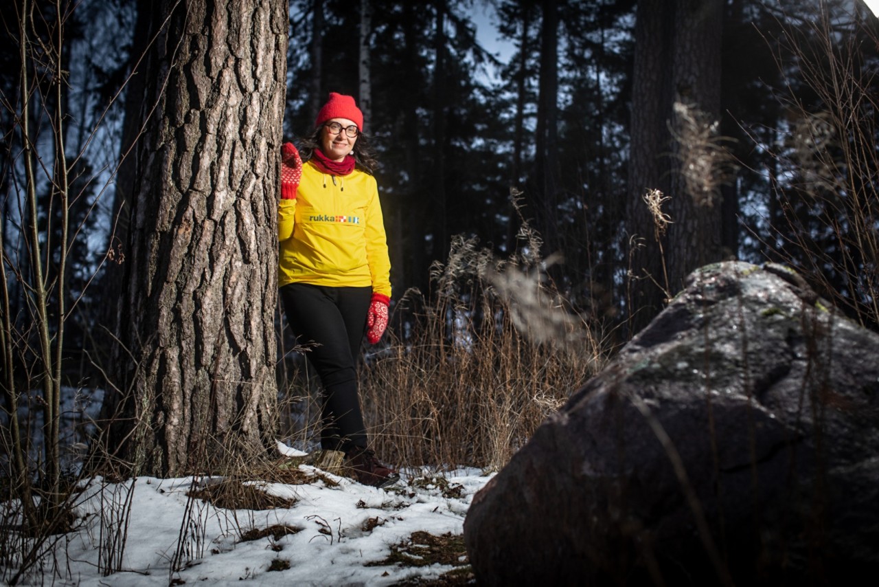 Pia Hytönen metsässä