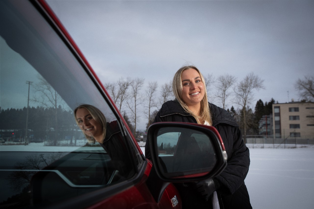 Henna Hakulinen ja Toyota RAV4