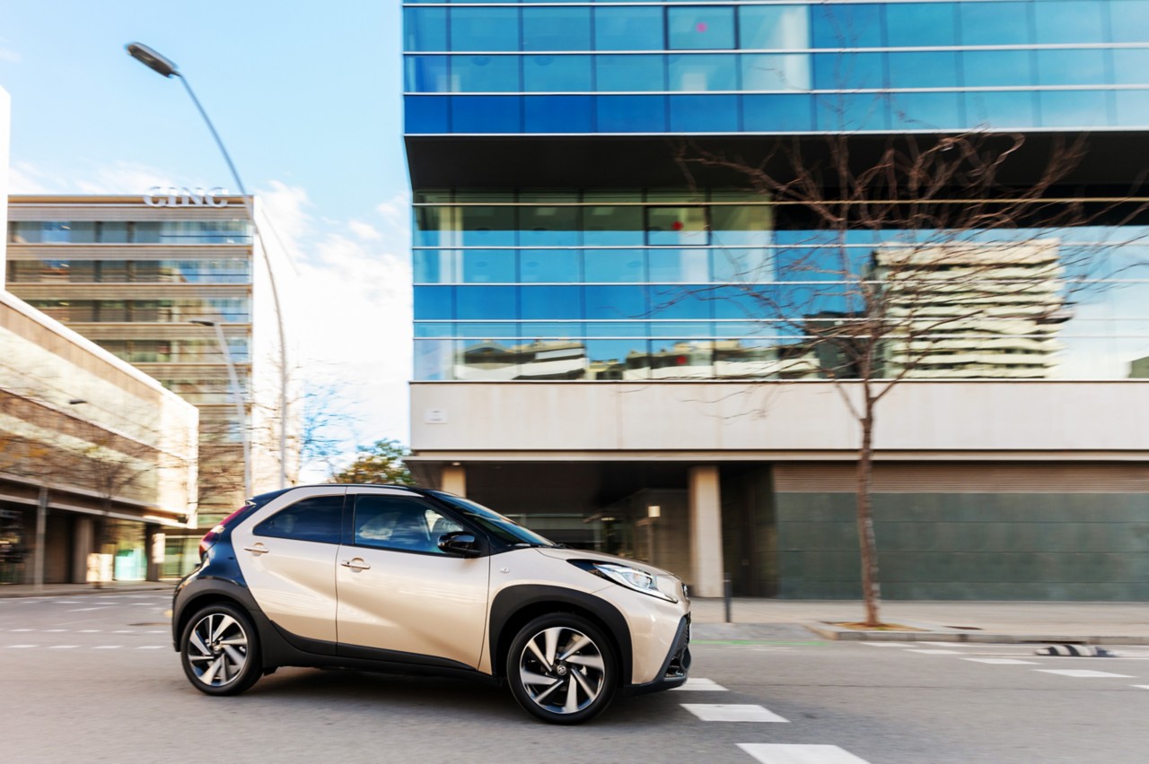 TOY_AYGO_X_2022_HUB_SOC_IMG_BTS_17