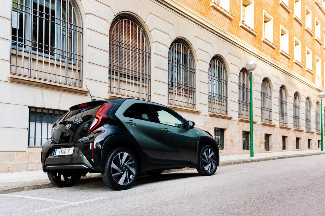 TOY_AYGO_X_2022_HUB_SOC_IMG_BTS_21