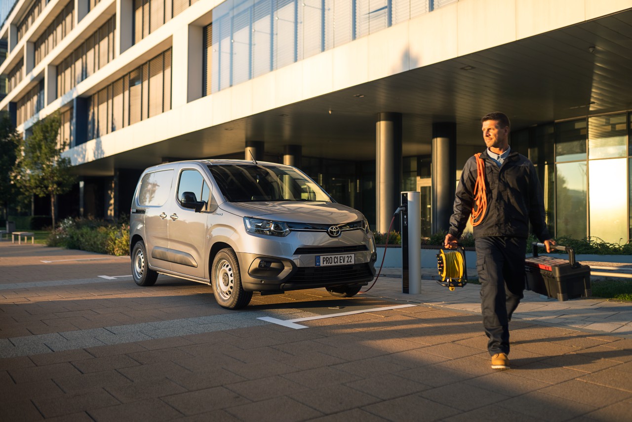 Toyota Proace City EV